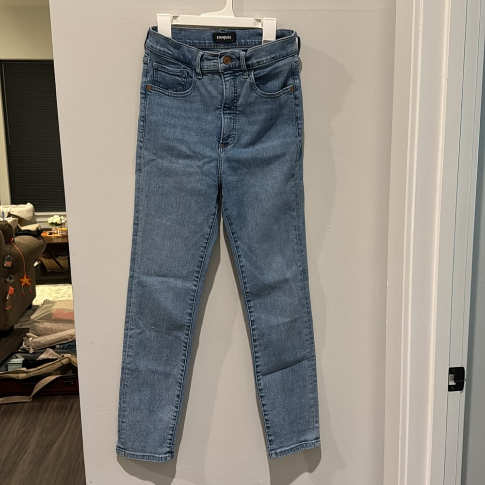 Express Women's Light Blue Jeans